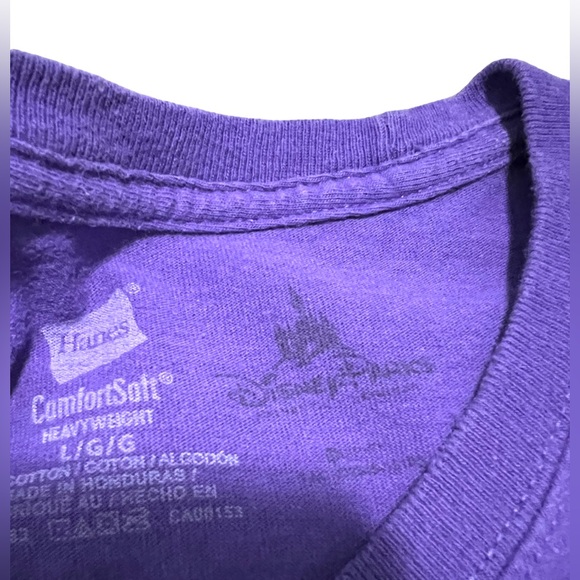 Disney Parks 2015 Hocus Pocus Villain Spectacular Magic Kingdom T-Shirt Medium - Picture 5 of 6